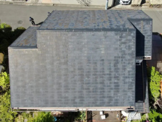 ドローンで撮影したお住まいの屋根